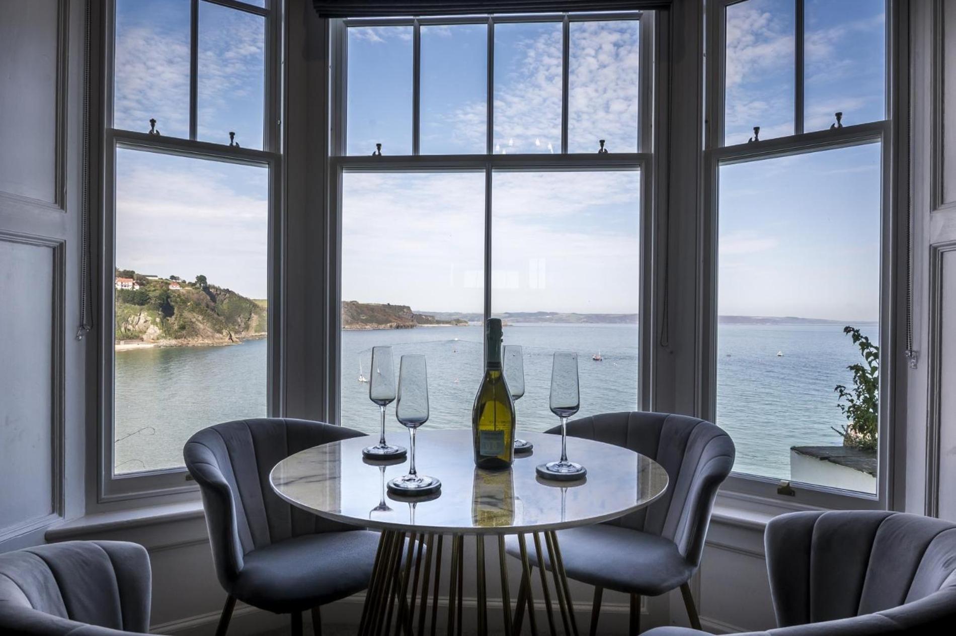 Pieces Of Eight - 2 Bedroom Apartment - Tenby - Exterior photo