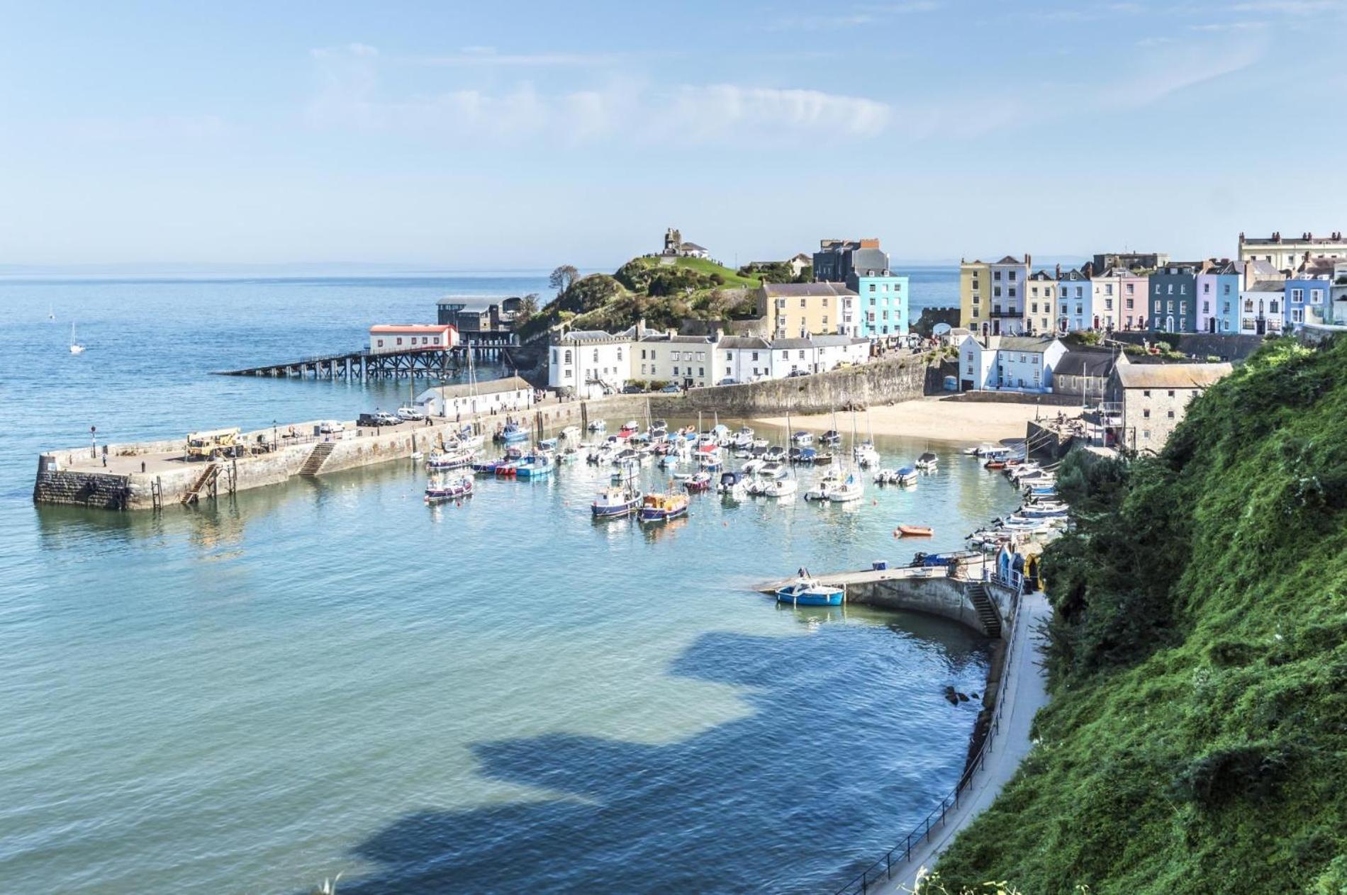 Pieces Of Eight - 2 Bedroom Apartment - Tenby - Exterior photo